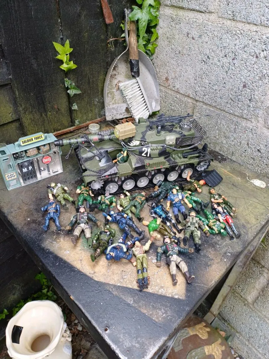 Collection of Figures & Tank - Image 2