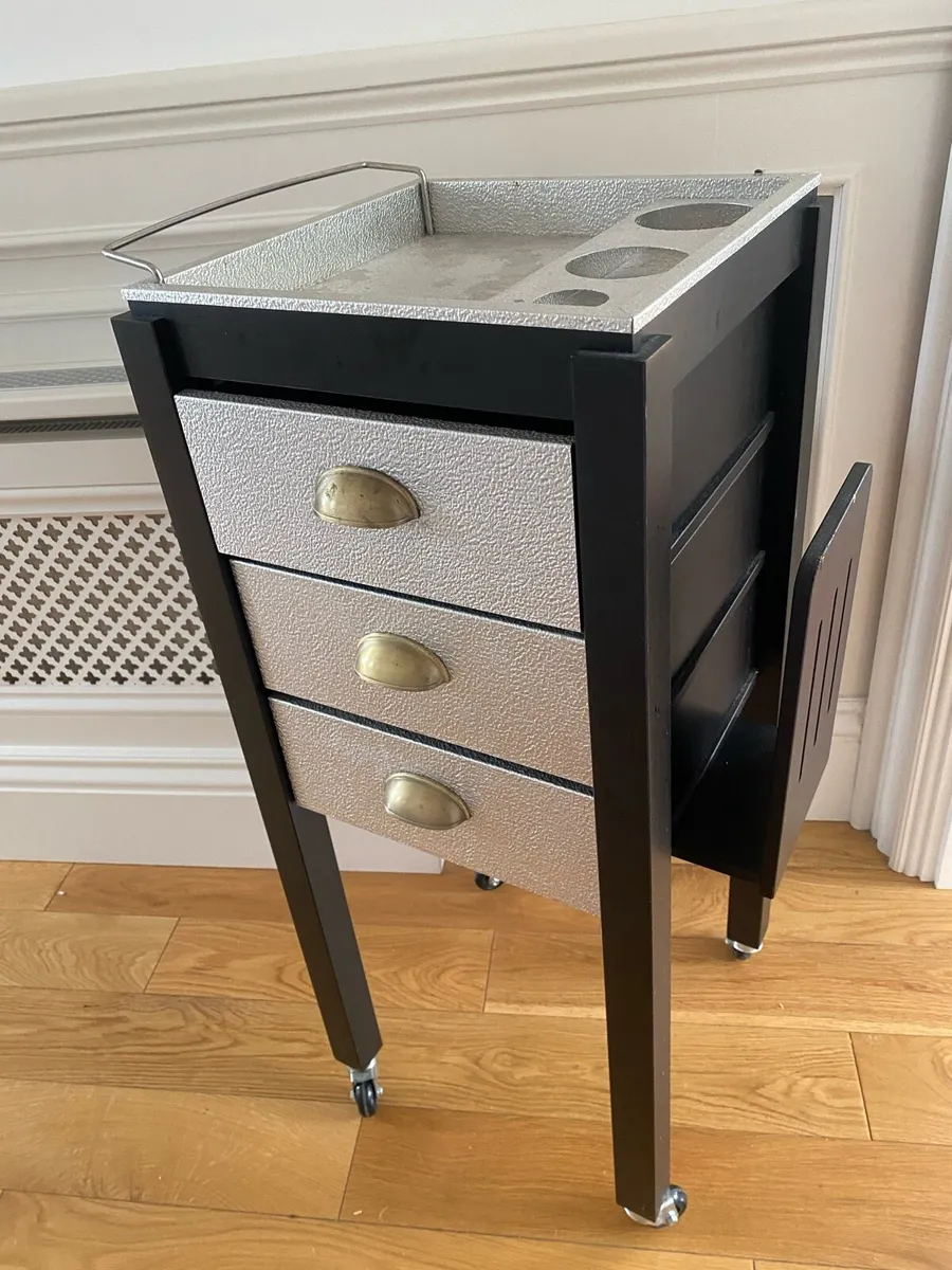 Hairdressing Trolley - Image 2