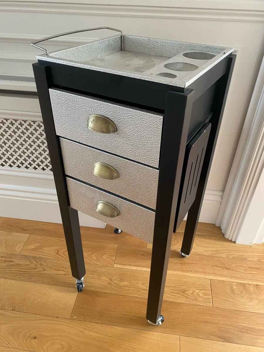 Hairdressing Trolley - Image 3