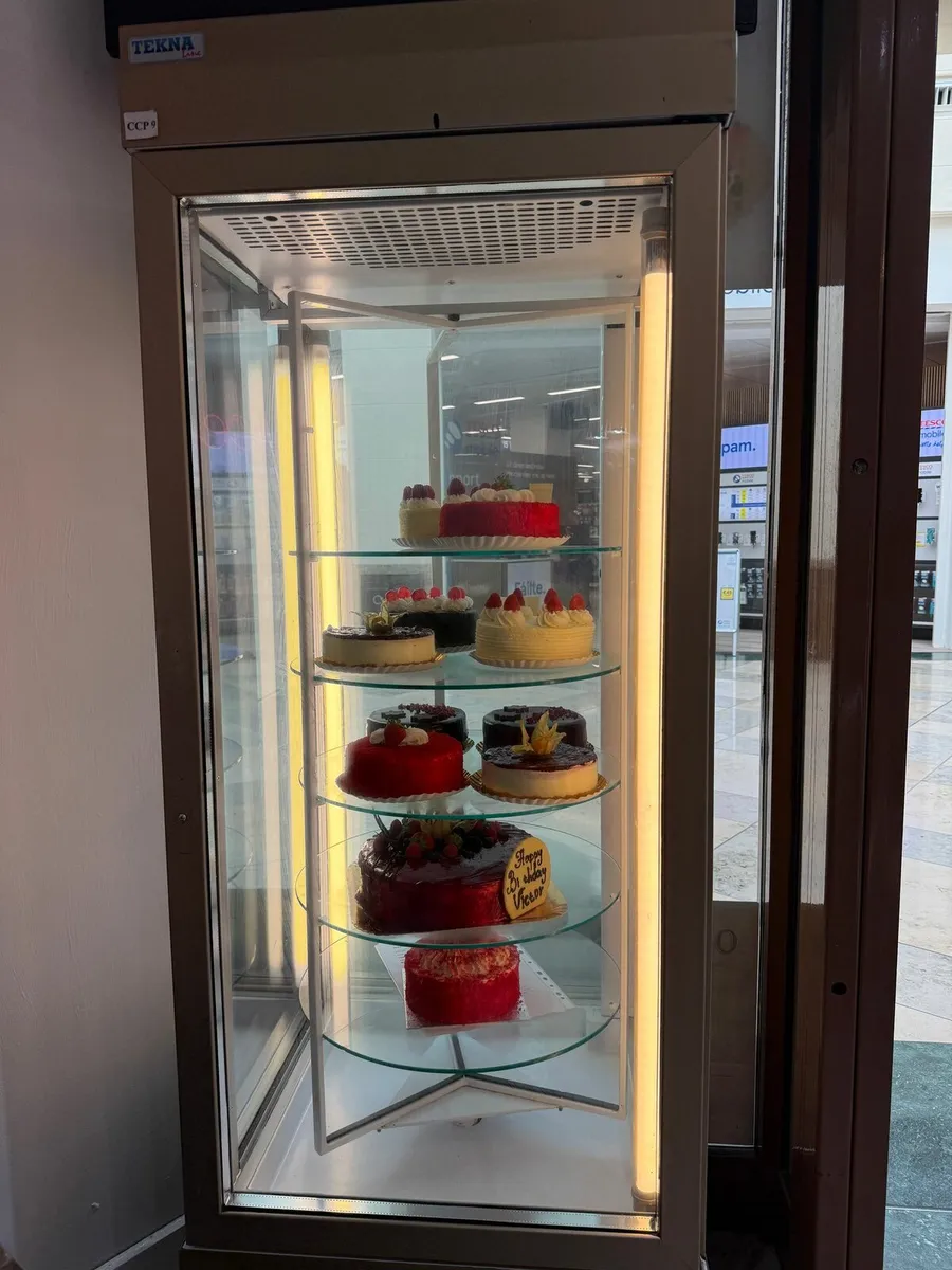 Cakes display fridge catering equipment sh - Image 1