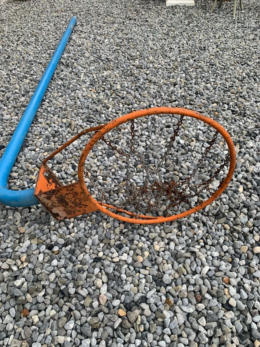 Outdoor Steel Basketball Hoop & Pole – Chain Net. - Image 1