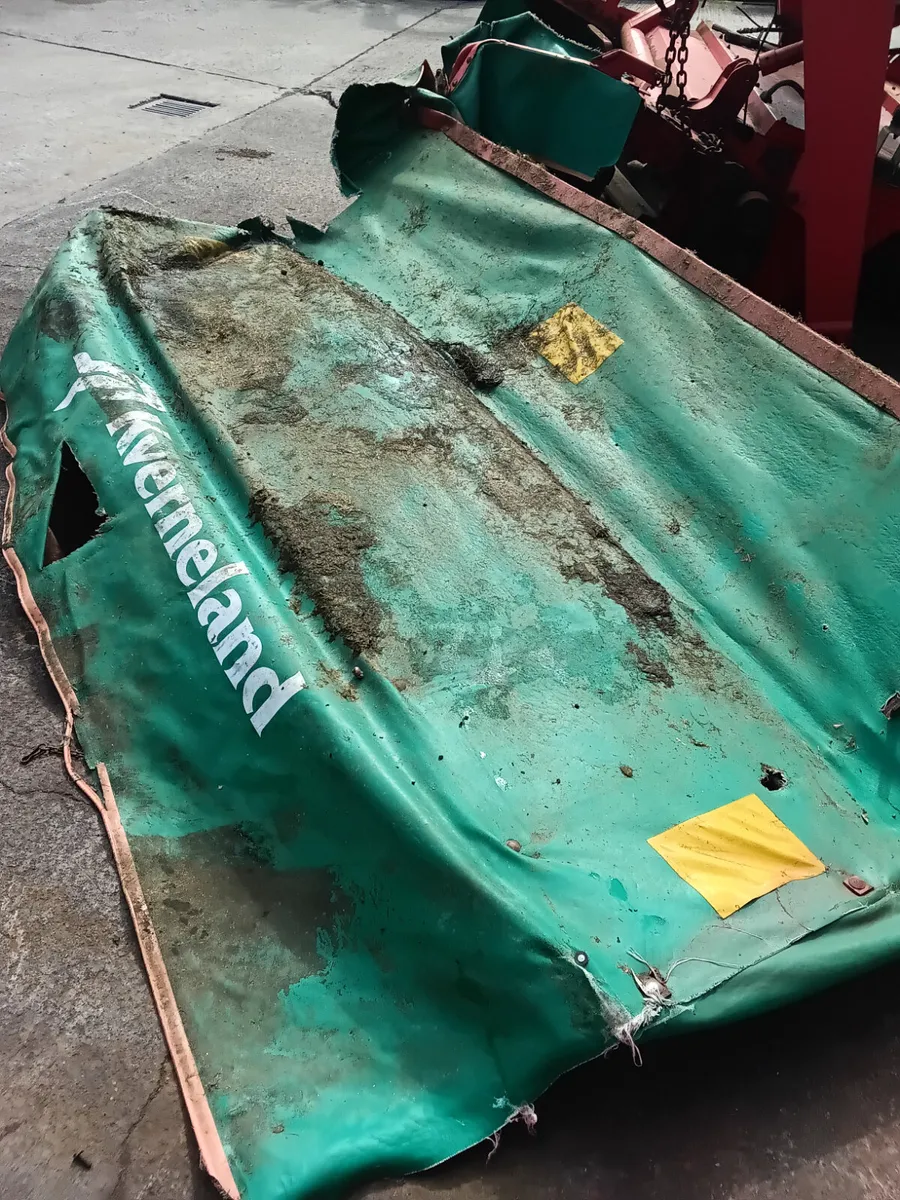 BREAKING  KVERNELAND 2628 MOWER - Image 1