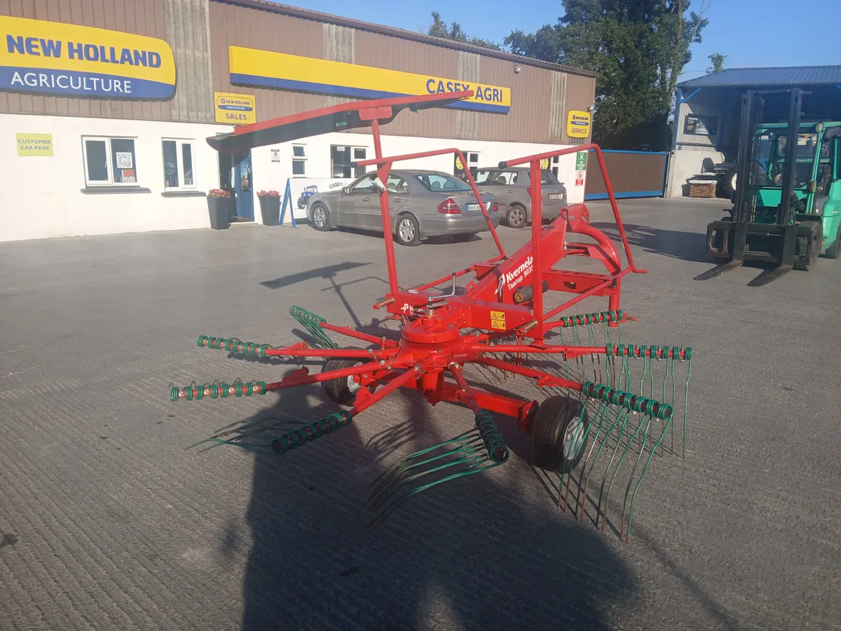 Kverneland  rake - Image 3