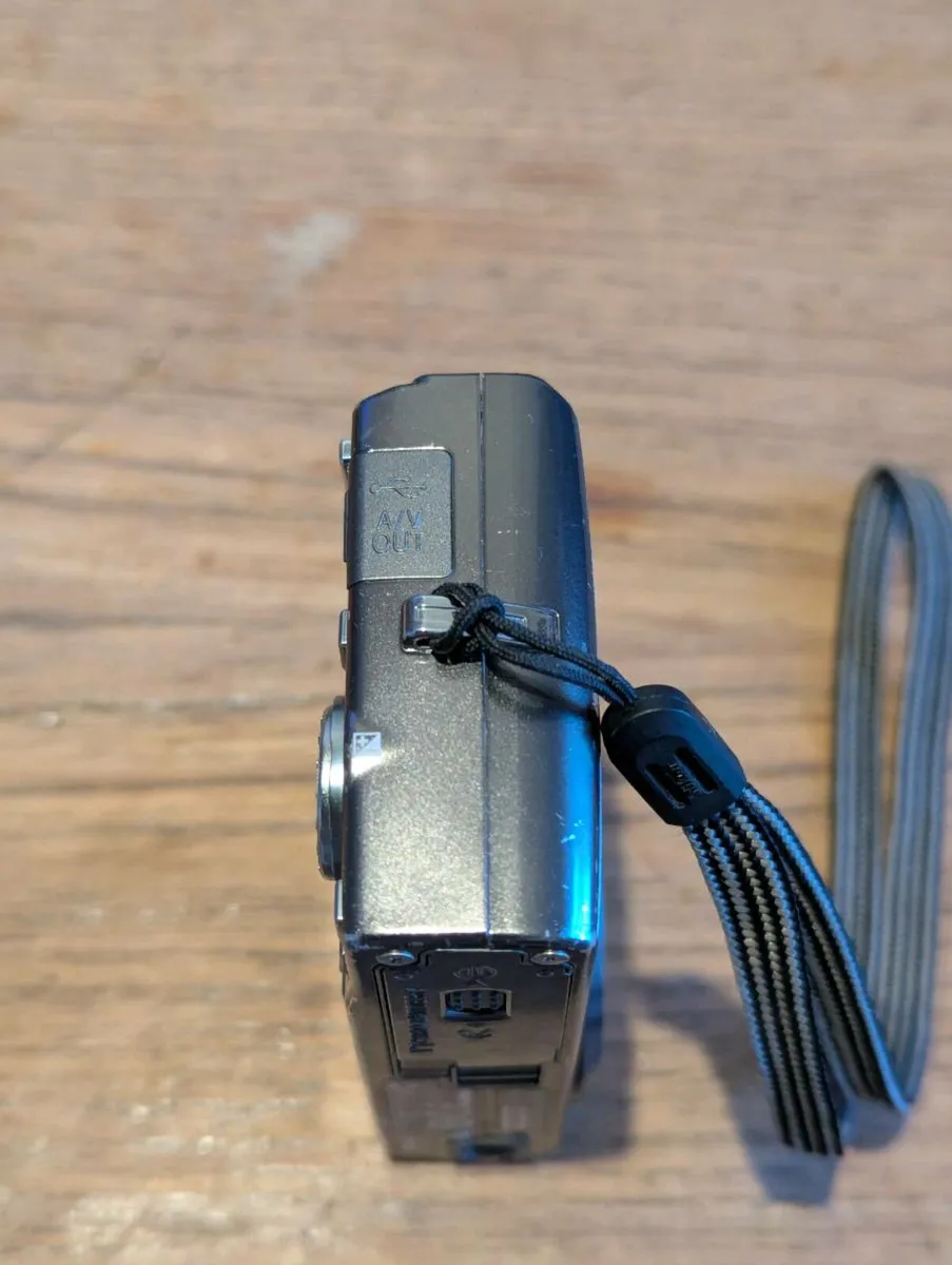 CAMERA NIKON COOLPIX - Image 4