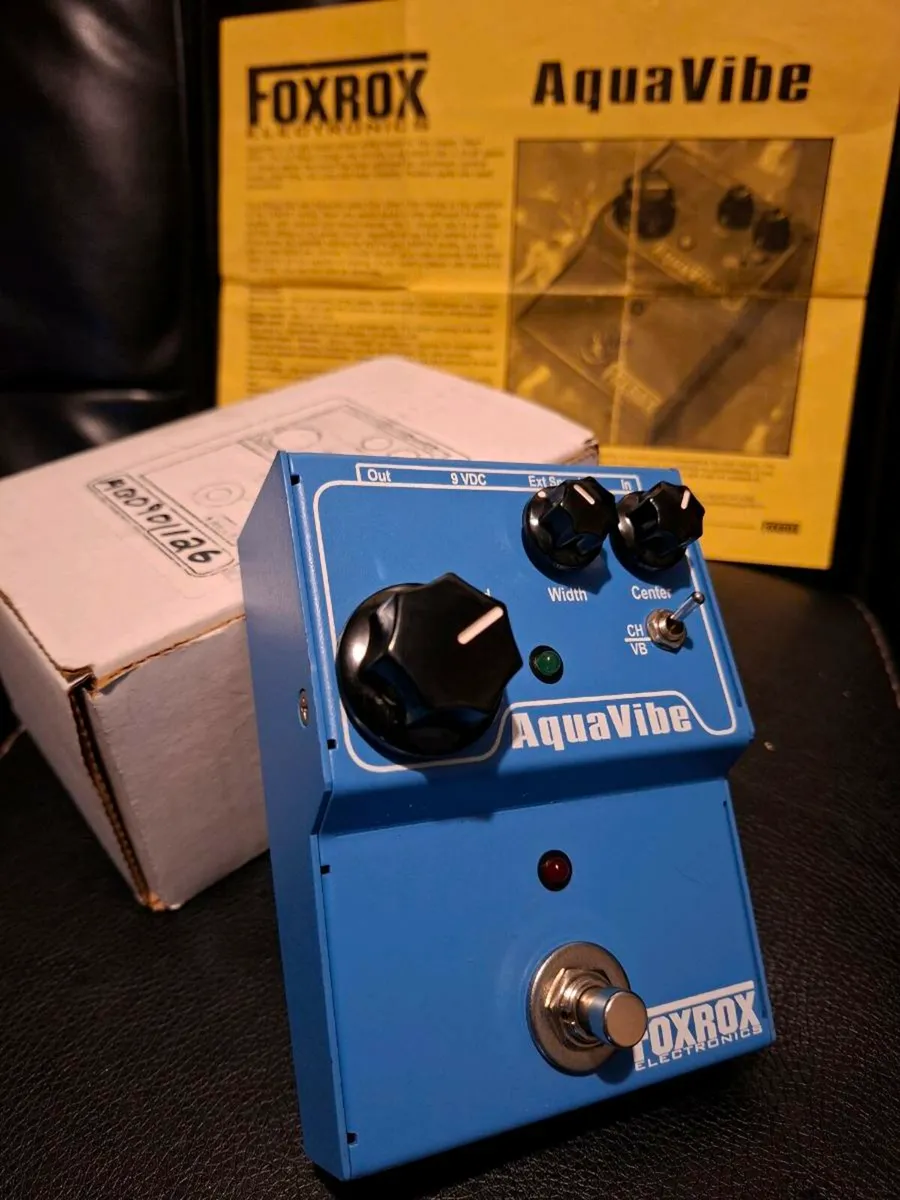 Foxrox Electronics Aquavibe Univibe - Image 1