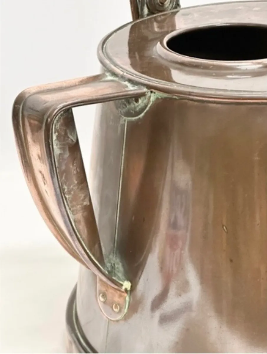 Antique copper hot water carrier. - Image 4