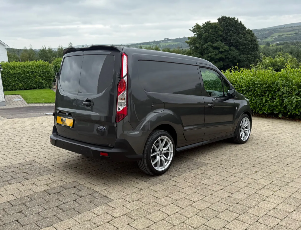 2021 (212Reg) Ford Transit Connect Limited 1.5tdci - Image 4