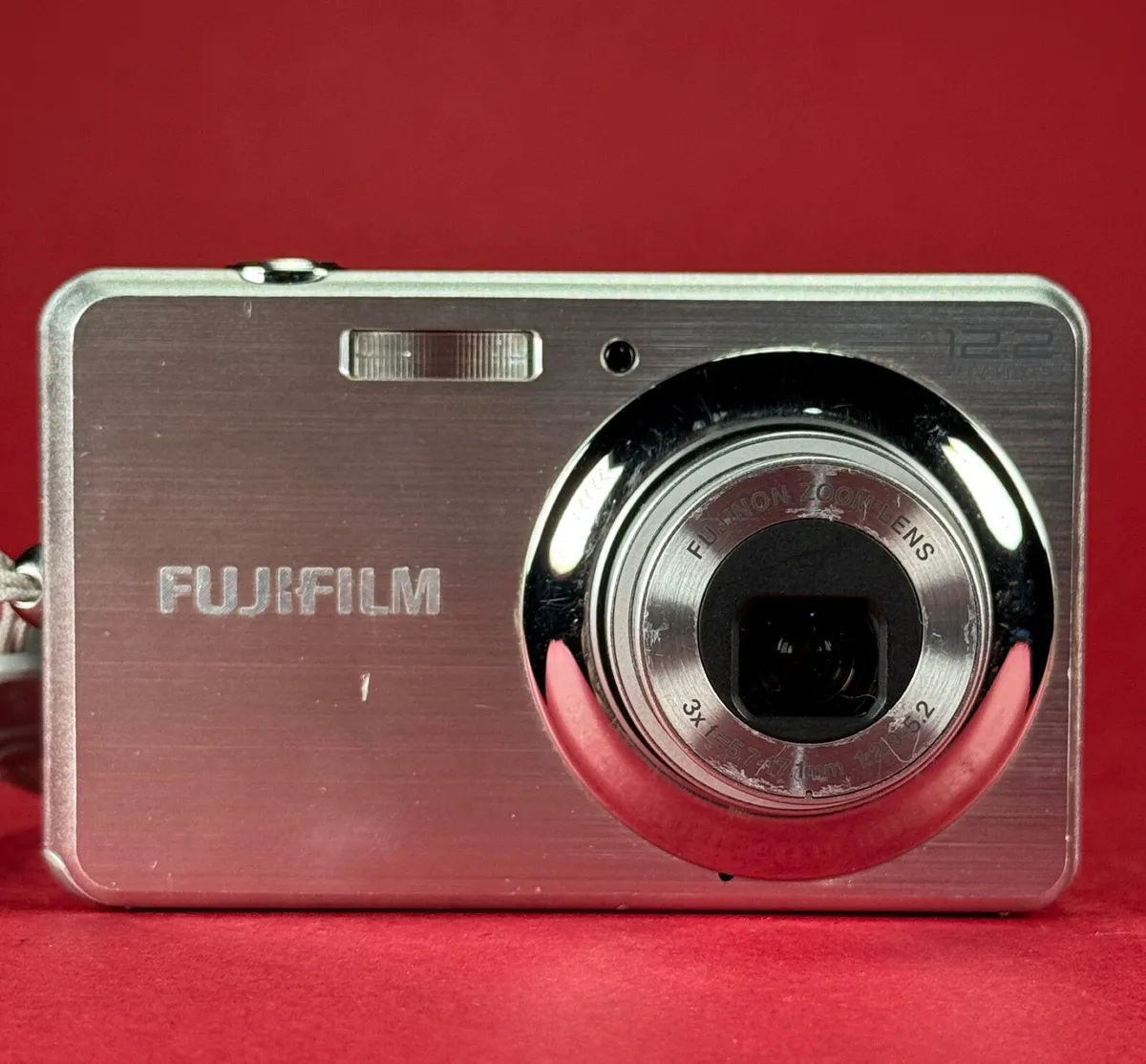 Fujifilm Digital Camera FinePix J38 12.2MP - Image 2