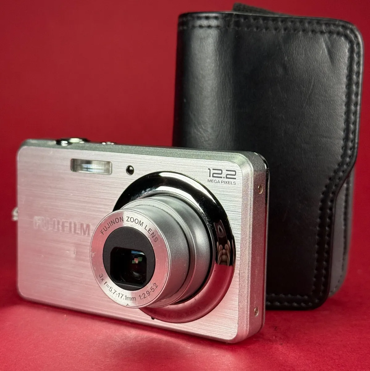 Fujifilm Digital Camera FinePix J38 12.2MP - Image 3