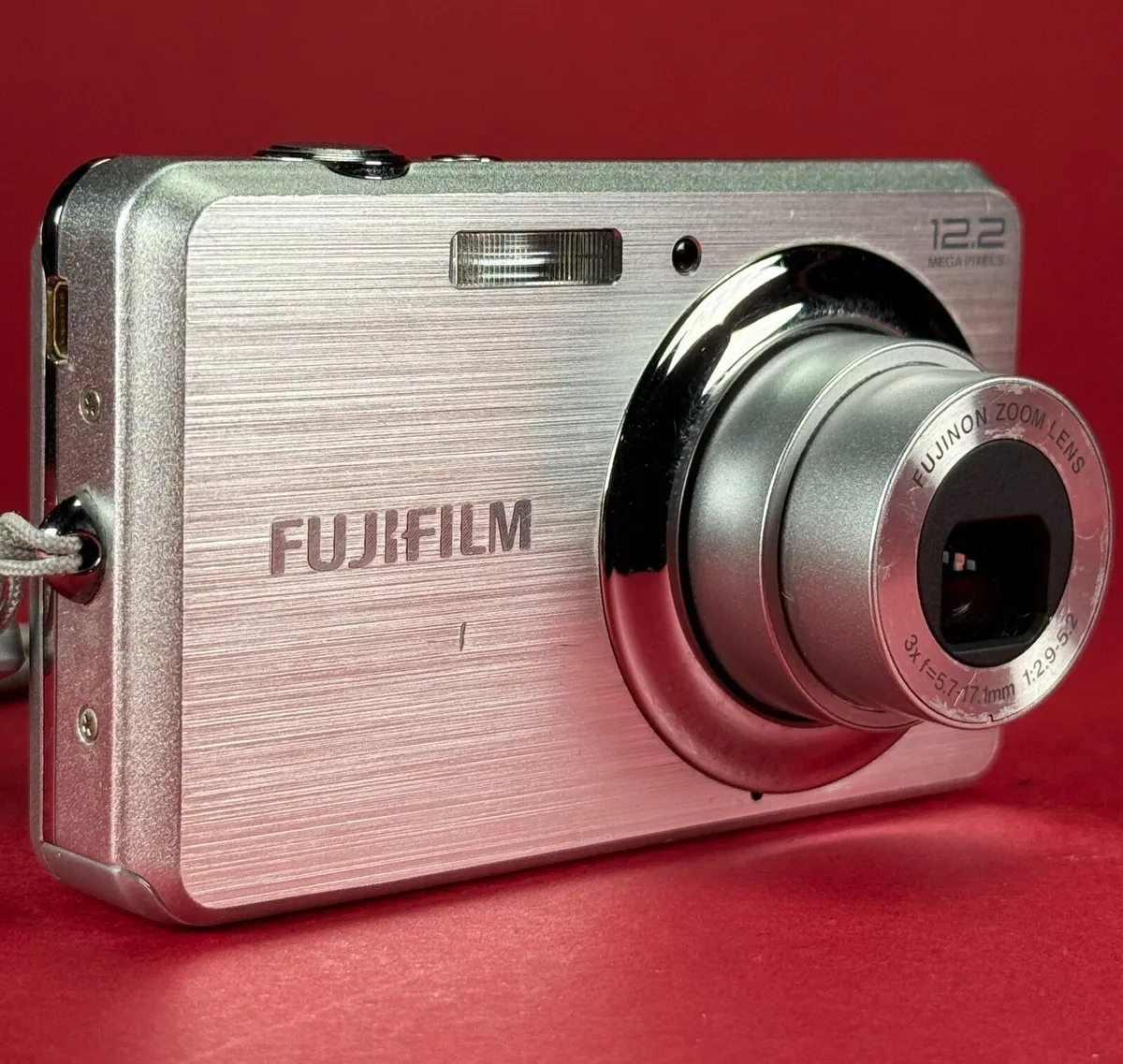 Fujifilm Digital Camera FinePix J38 12.2MP - Image 4