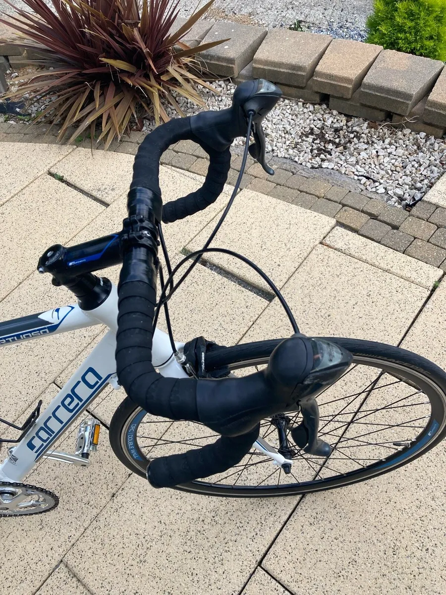 Carrera Virtuoso road bike - Image 2