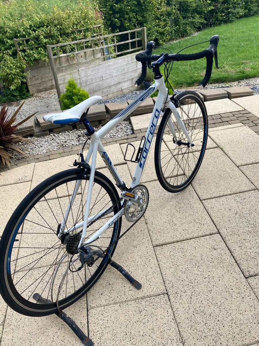 Carrera Virtuoso road bike - Image 4