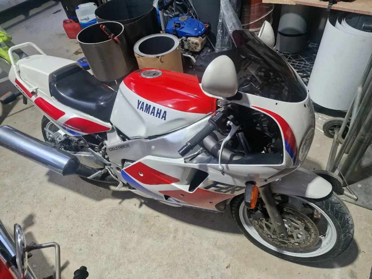 Fzr 1000 genesis - Image 1