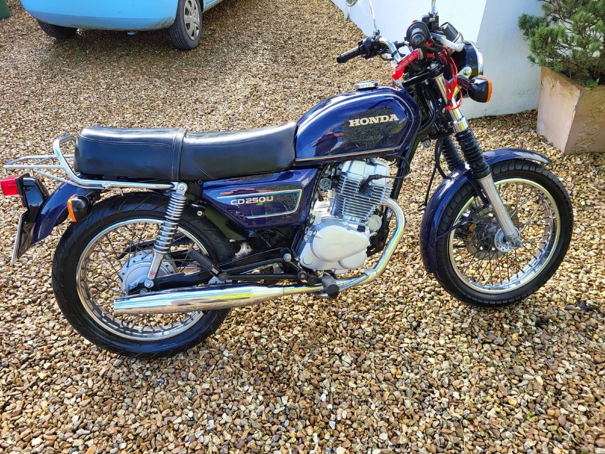 Honda Cd 250u - Image 3