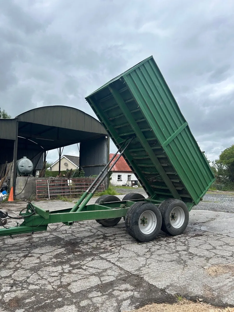 Grain trailer - Image 2