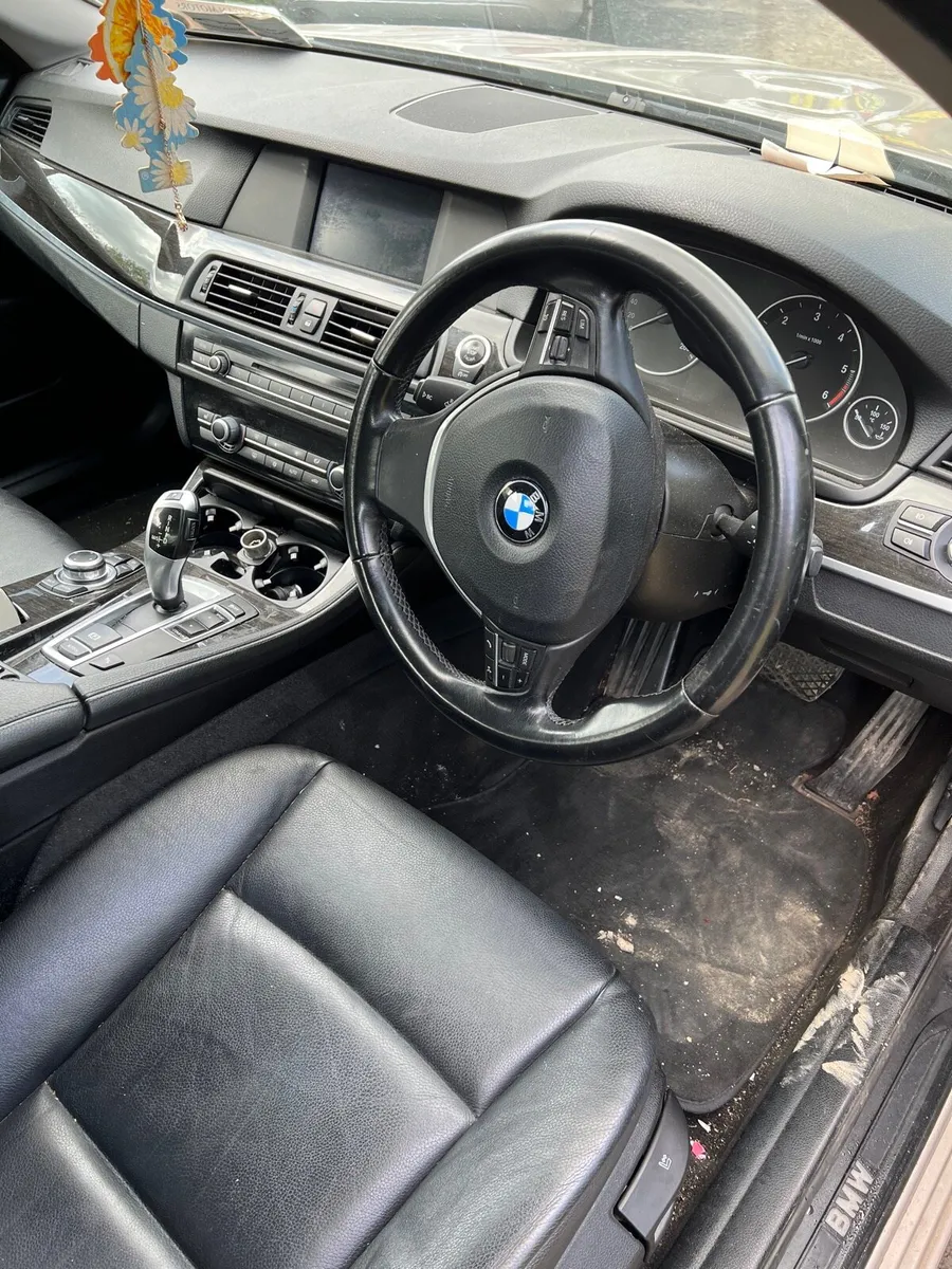 Breaking bmw 520d 2012 f10 A72 n47d20c - Image 4