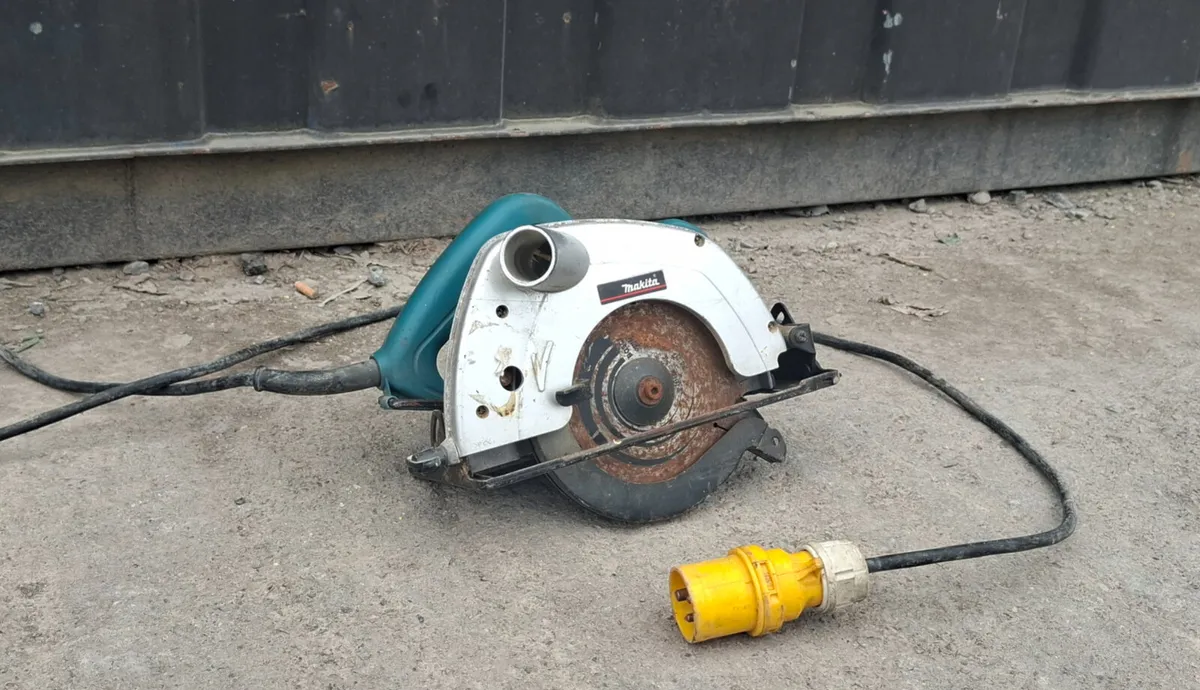 Makita 5604R Circular Saw – 110V - Image 2