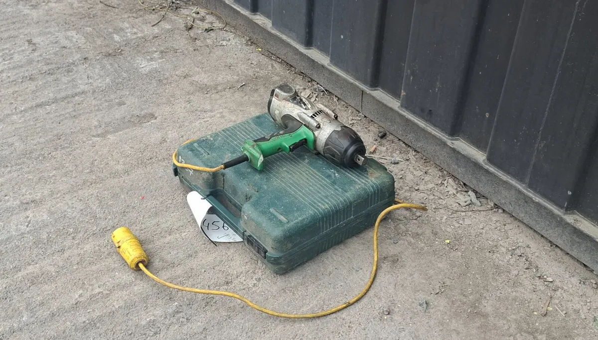 Hitachi Impact Wrench – 110V - Image 4