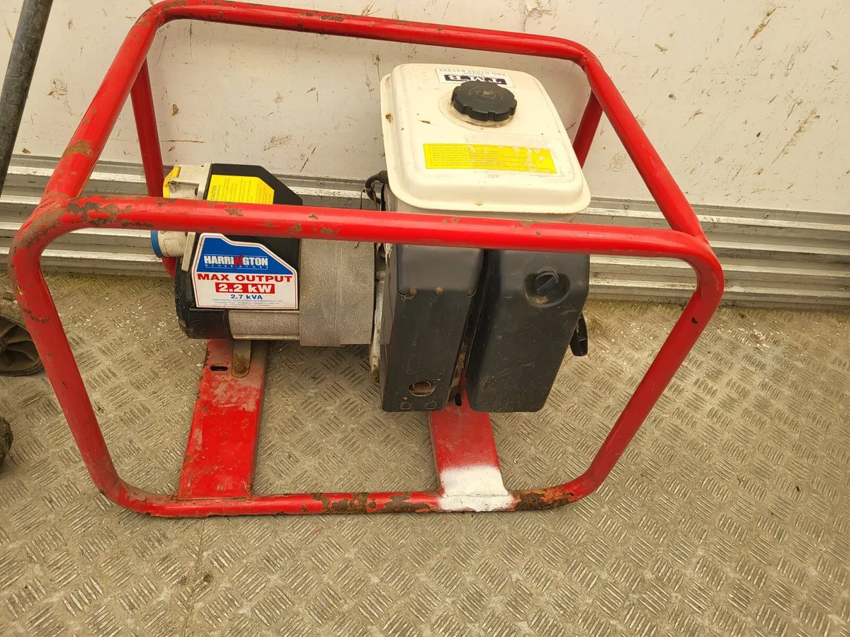 . WAKER PLATE. AND GENERATOR FOR SALE - Image 2