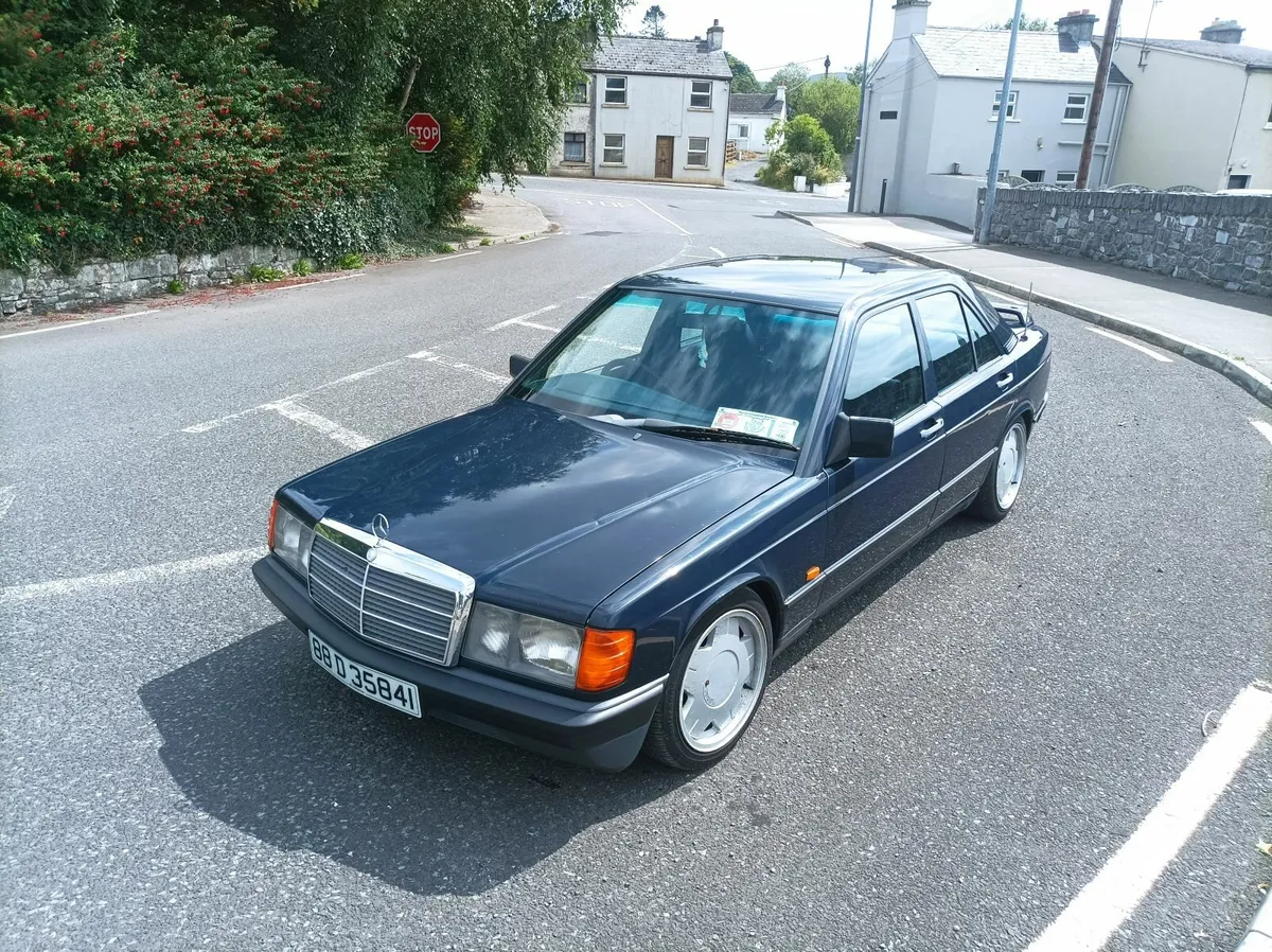 Mercedes-Benz 190D - Image 1
