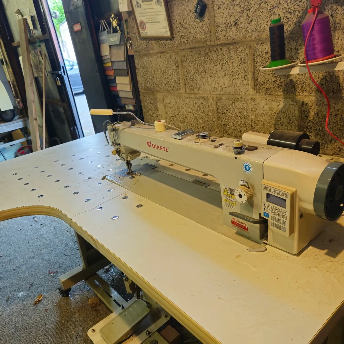 Industrial long arm  sowing machine - Image 2