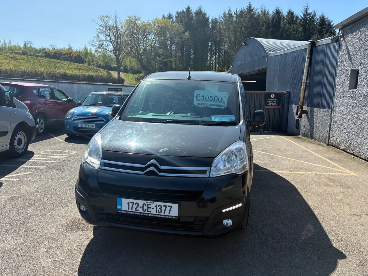 Citroen Berlingo 2017 - Image 2