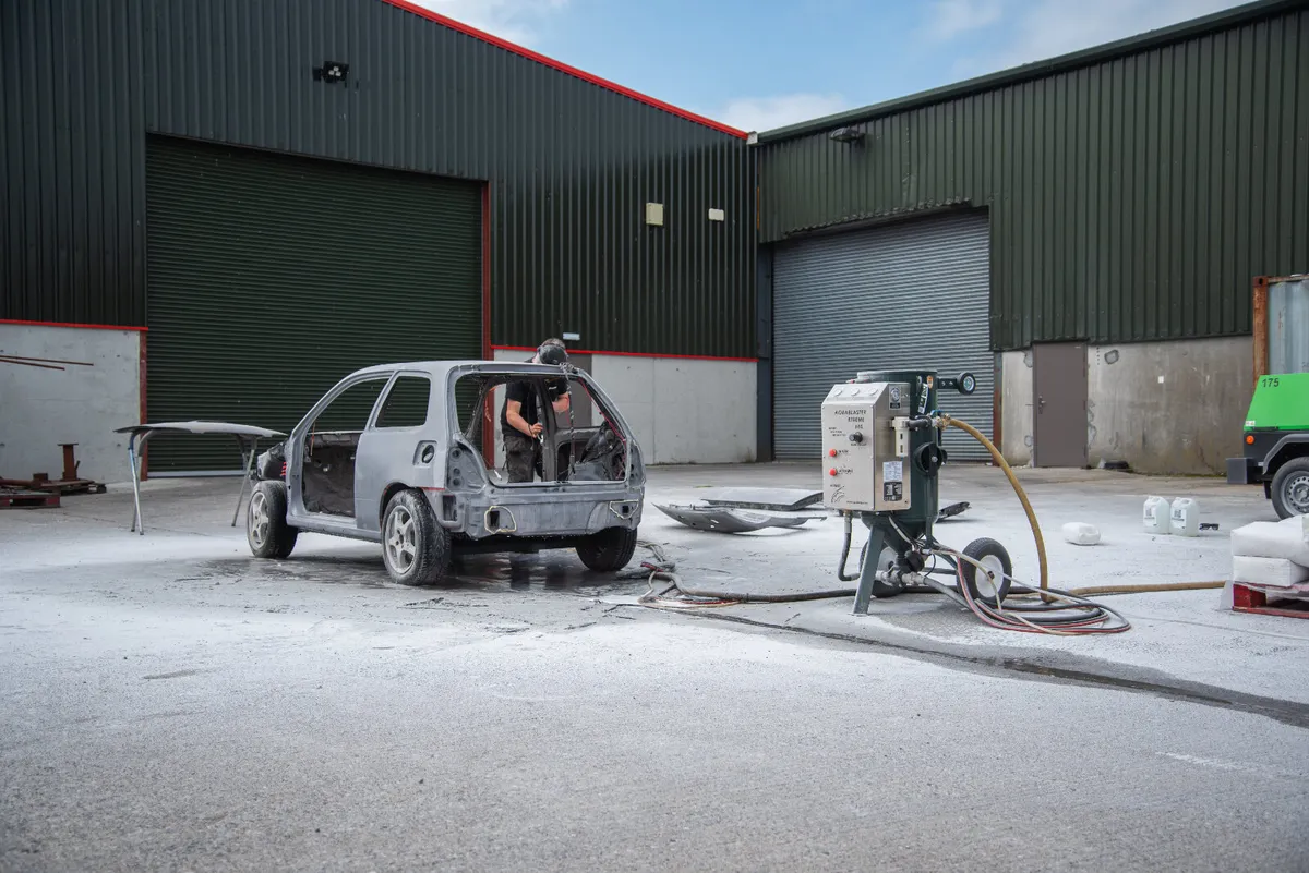 Applied Aquablaster Xtreme 100 Blasting Machine - Image 4