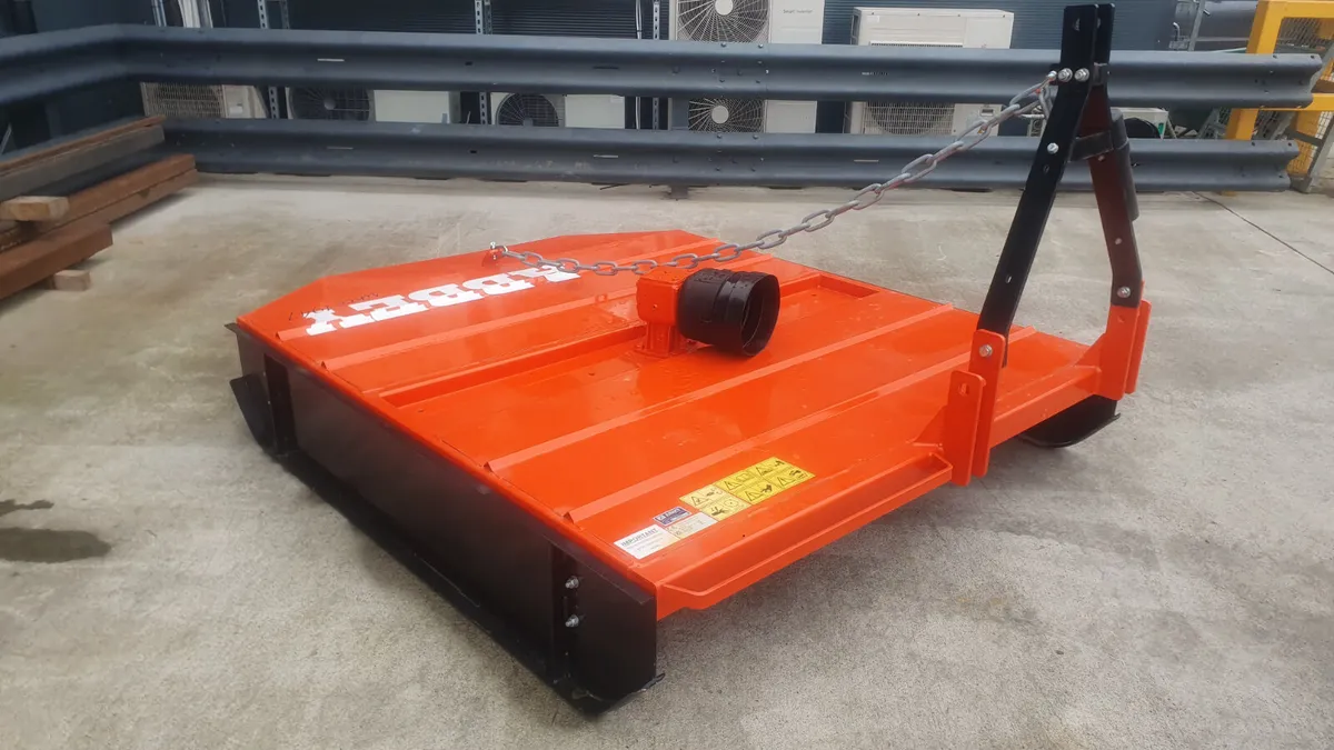 New Abbey 6 Foot Semi offset Pasture Topper - Image 3