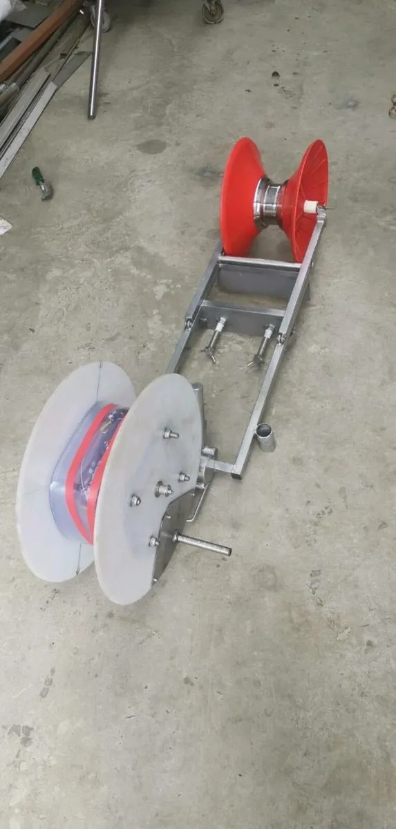 Mackerel hand gurdy - Image 2