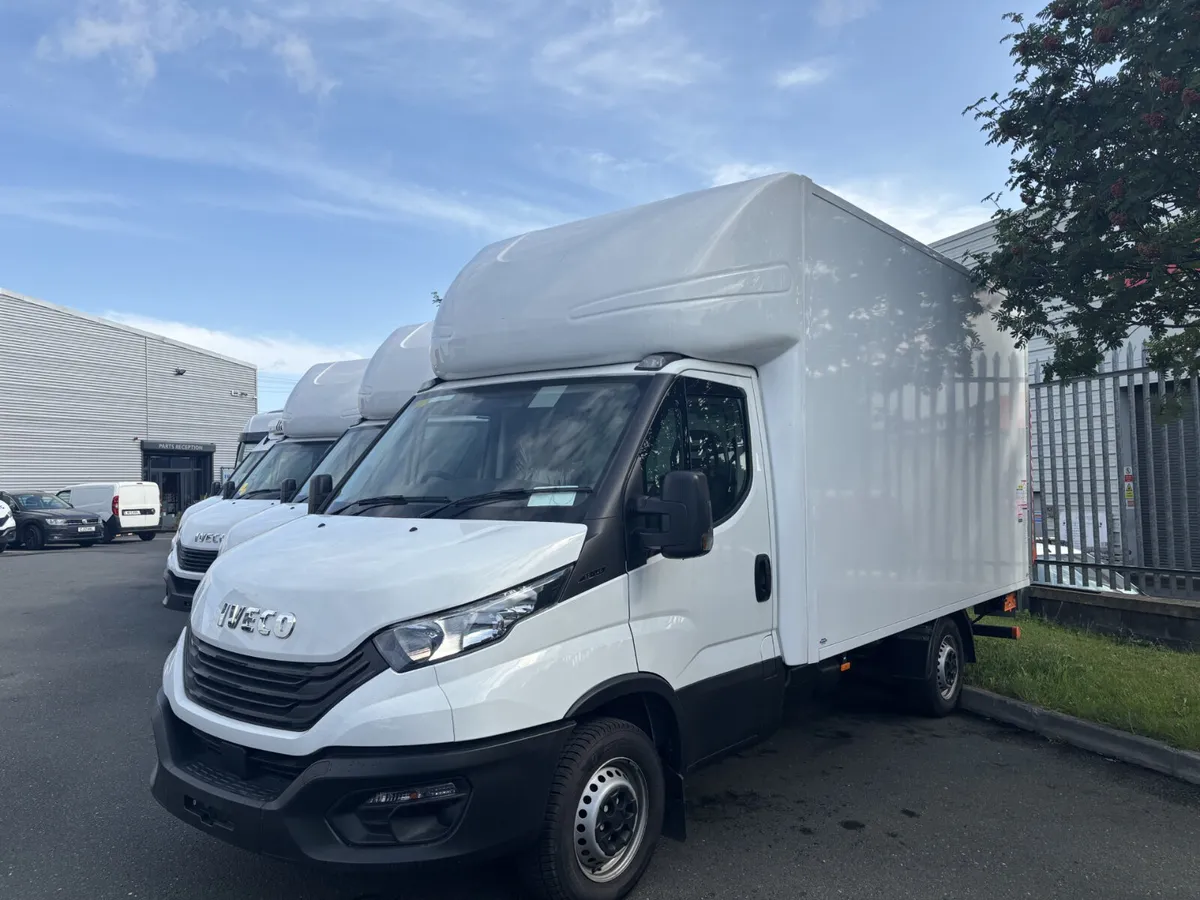 ****IVECO DAILY LUTON BODY 140 BHP 6 SPEED MANUAL - Image 1