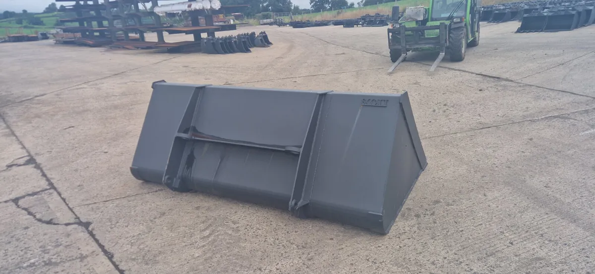 8ft matbro/pin and cone grain bucket - Image 1