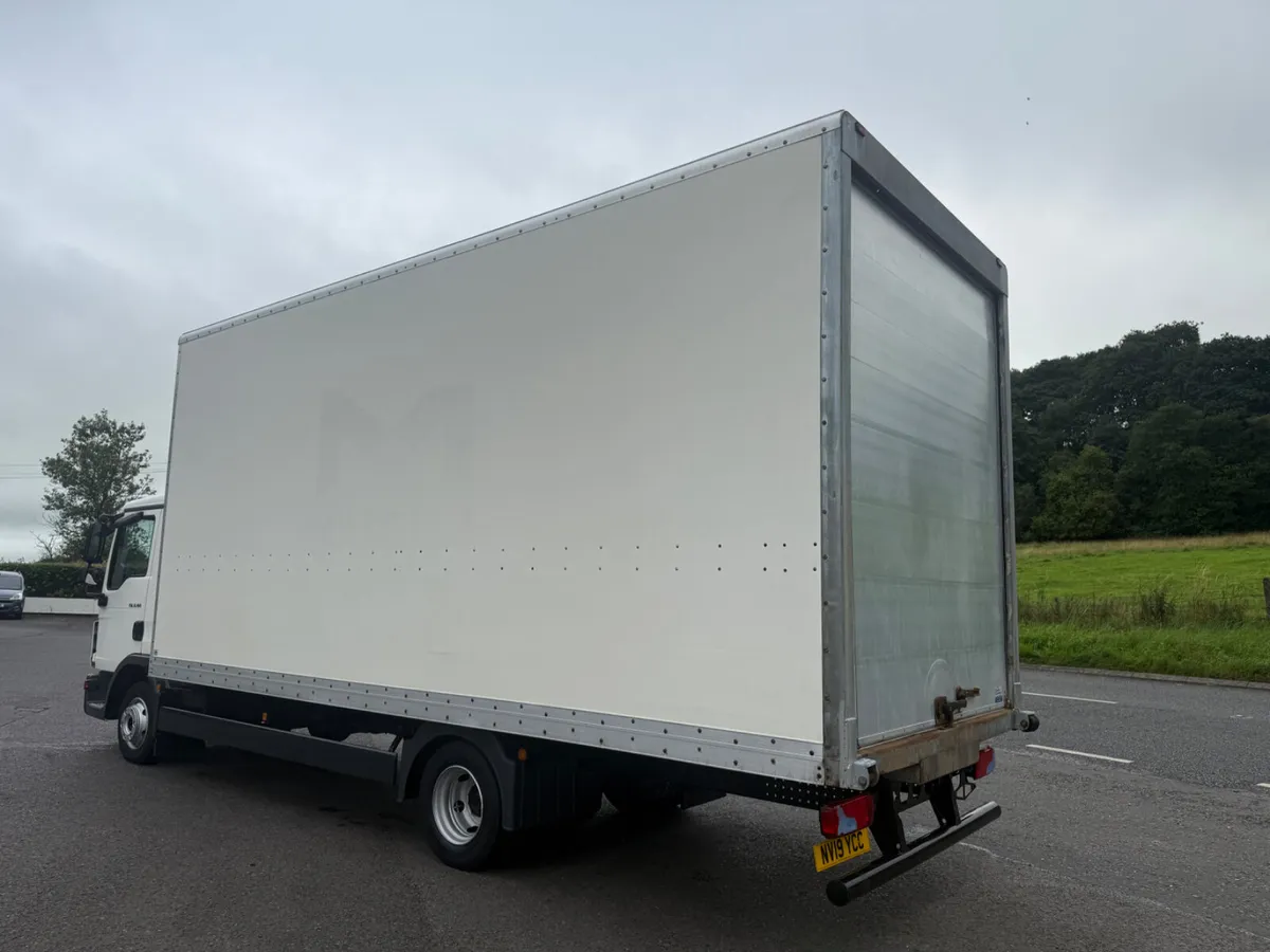 MAN TGL 8.160 Rear Air Suspension - Image 4