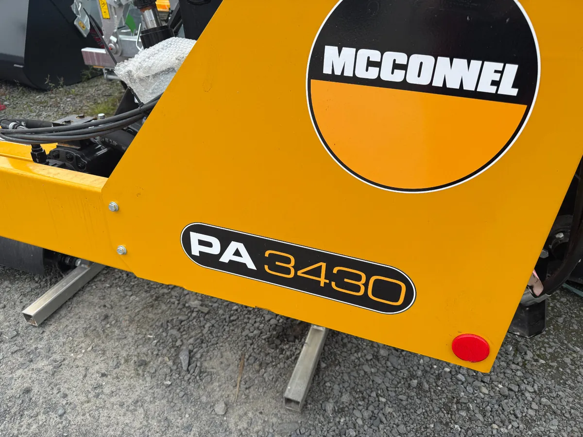 McConnel PA3430  Power Arm Hedgecutter - Image 4