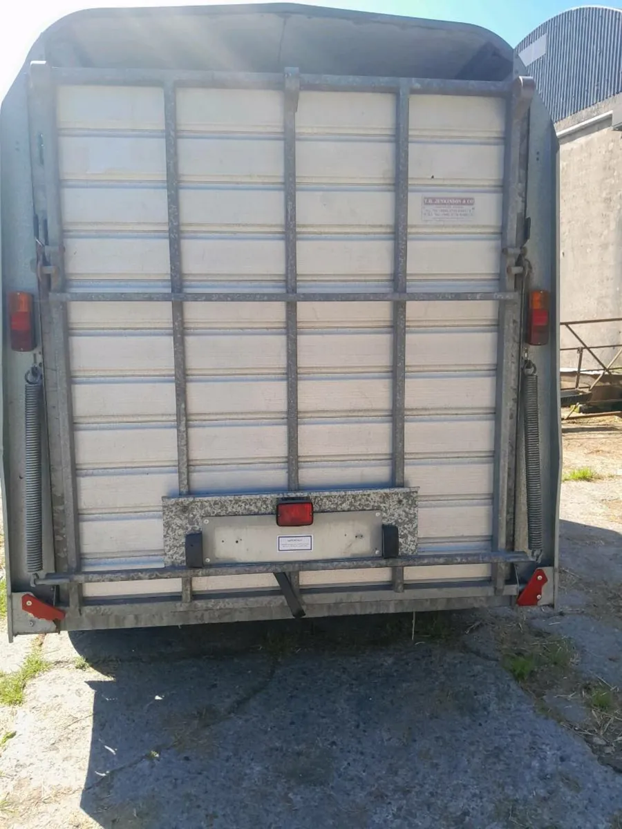 For  sale  ten buy five  for williams - Image 2