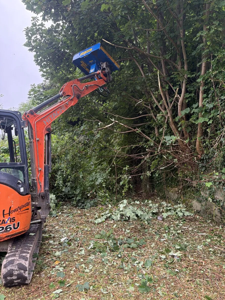 Digger hire - Image 1