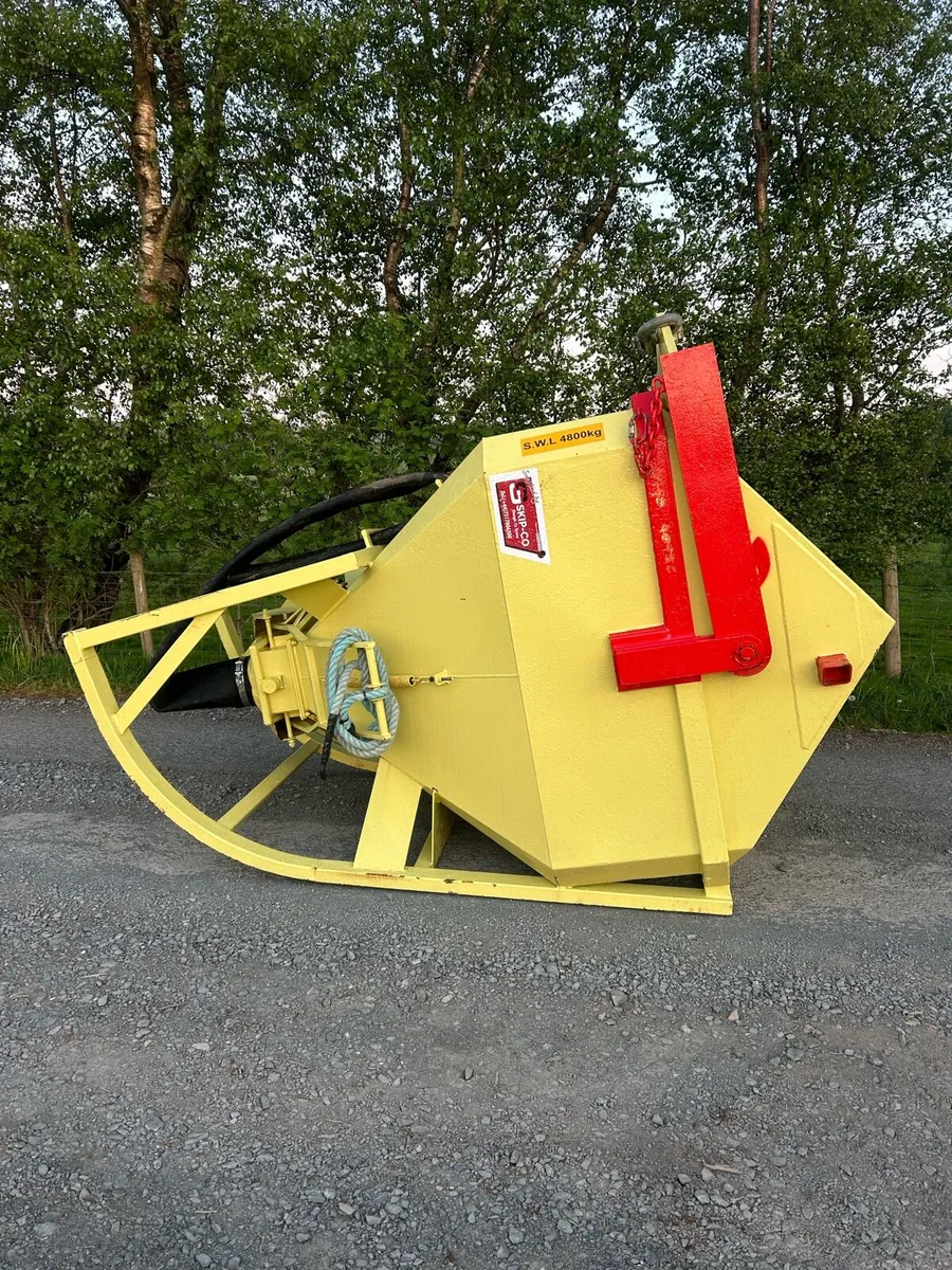 Concrete Skip - Image 3