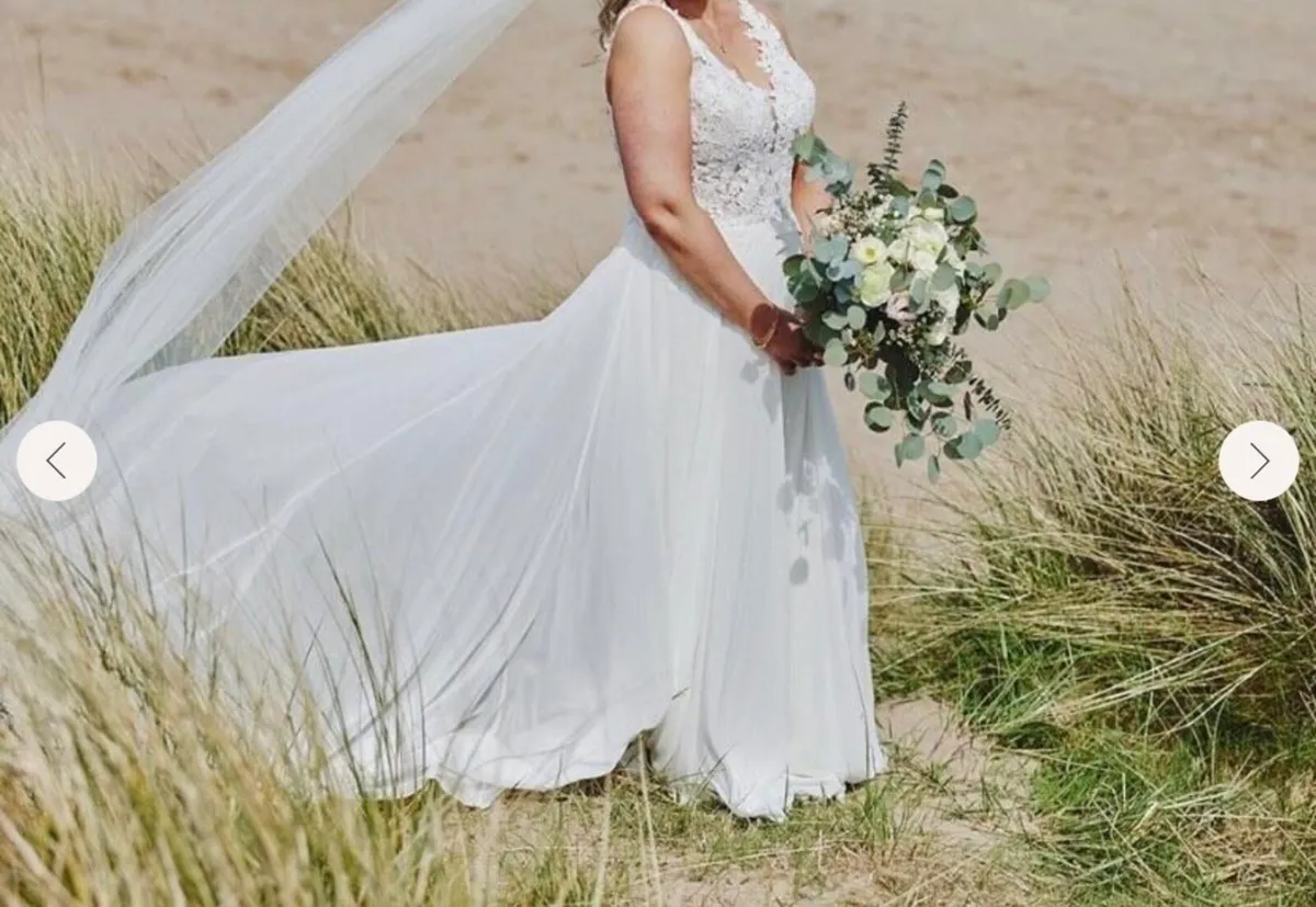 Wedding Dress - Image 4