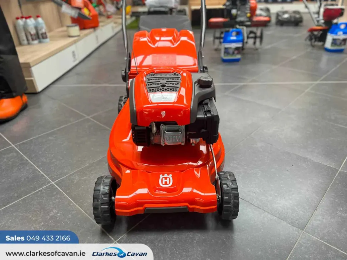New Husqvarna LC247S walk-behind lawnmower - Image 4