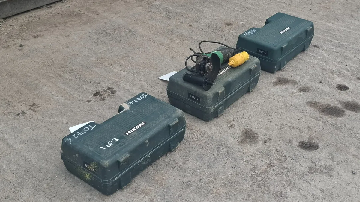 Hikoki 110 Volt Angle Grinder - Image 2