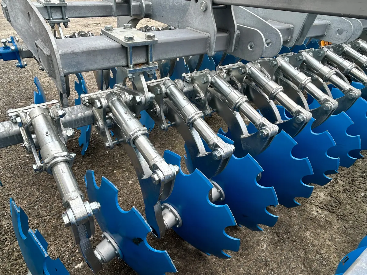 New 3m Disc cultivator - Image 2