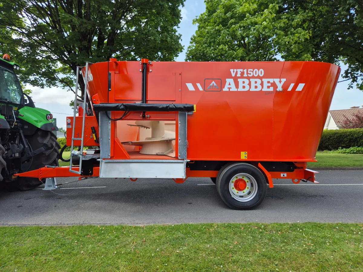 Abbey VF1500 diet feeder - Image 1