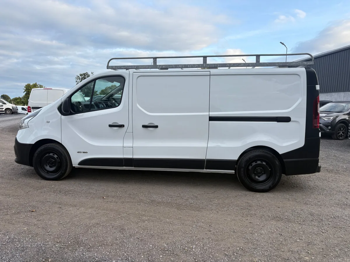 Renault Trafic - Image 2