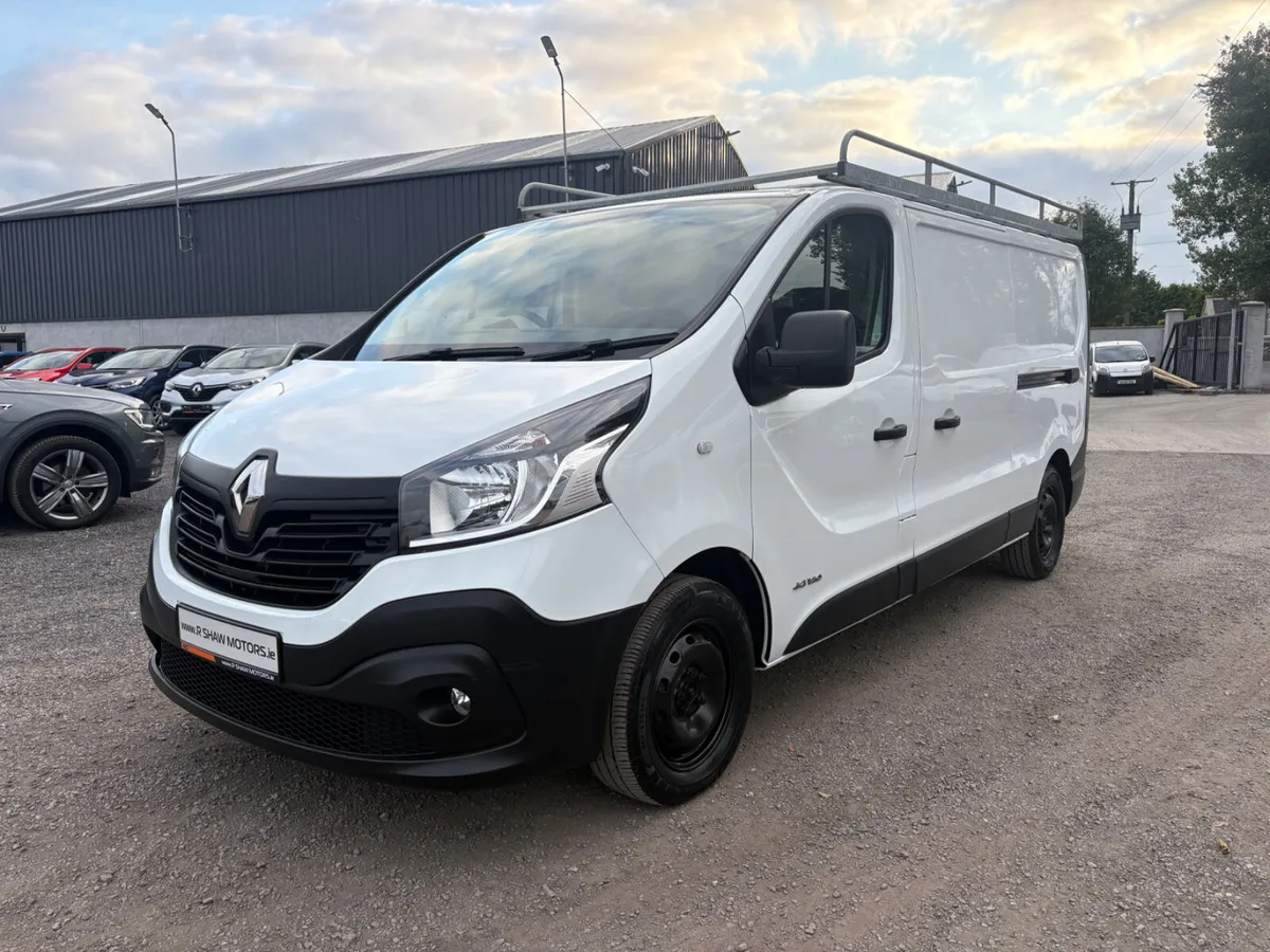 Renault Trafic - Image 1