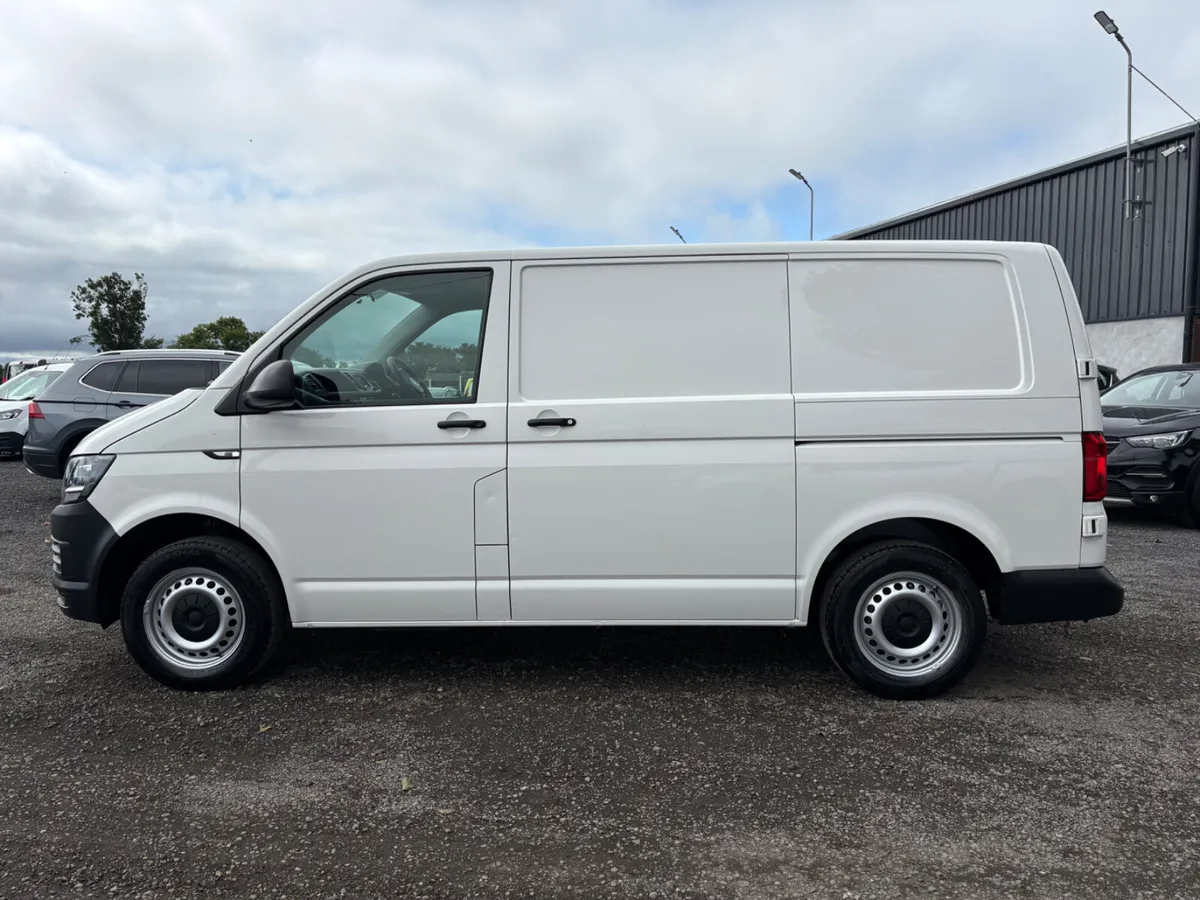 Volkswagen Transporter - Image 2