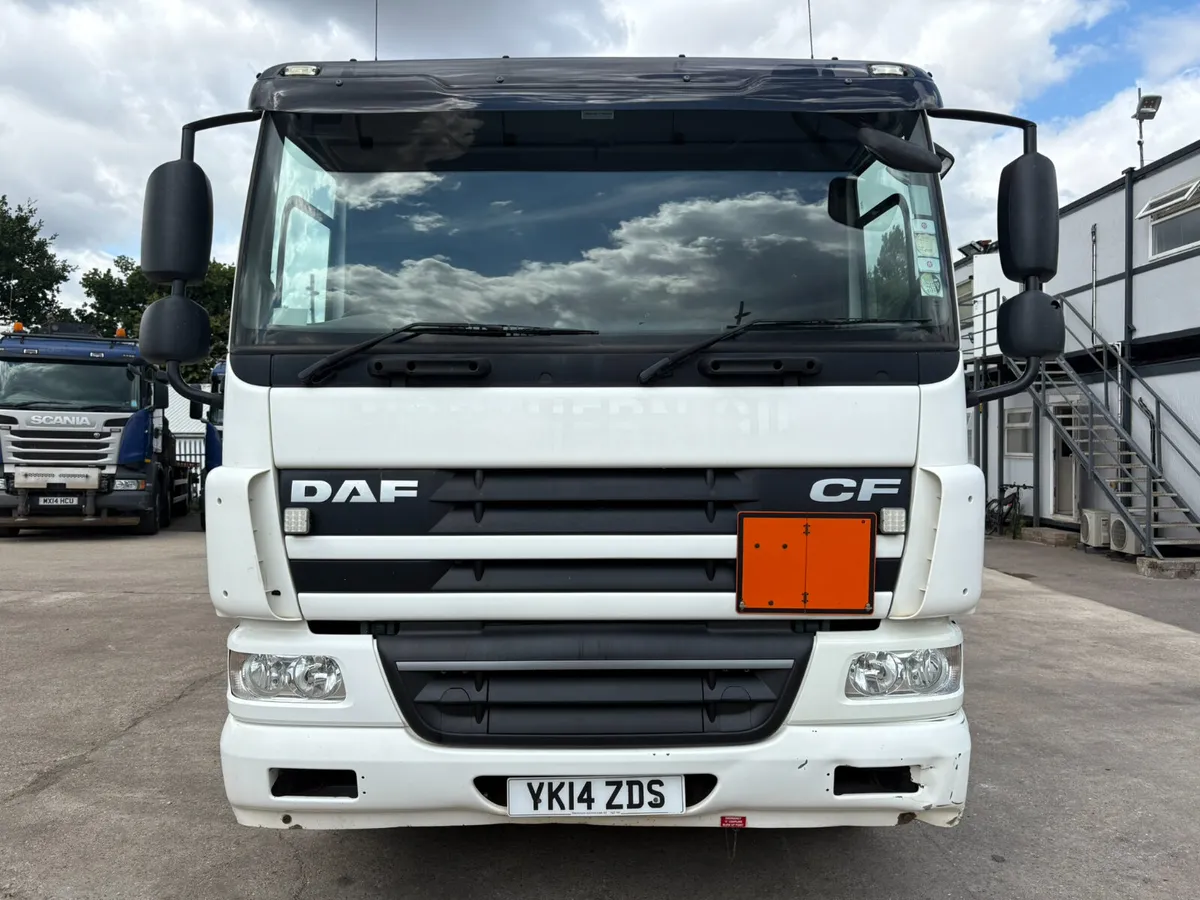 DAF CF FUEL TANKER - Image 3