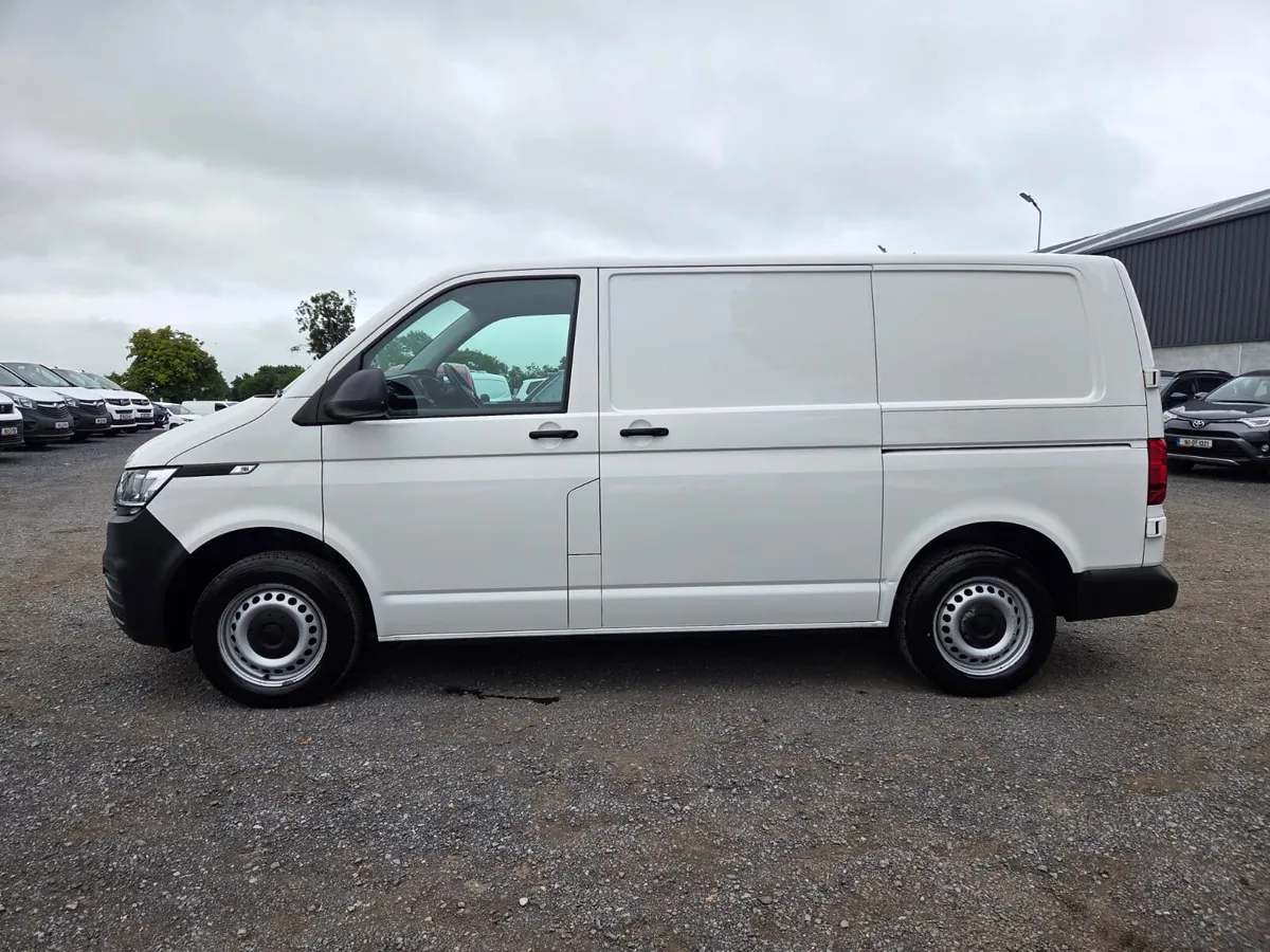 Volkswagen Transporter - Image 2