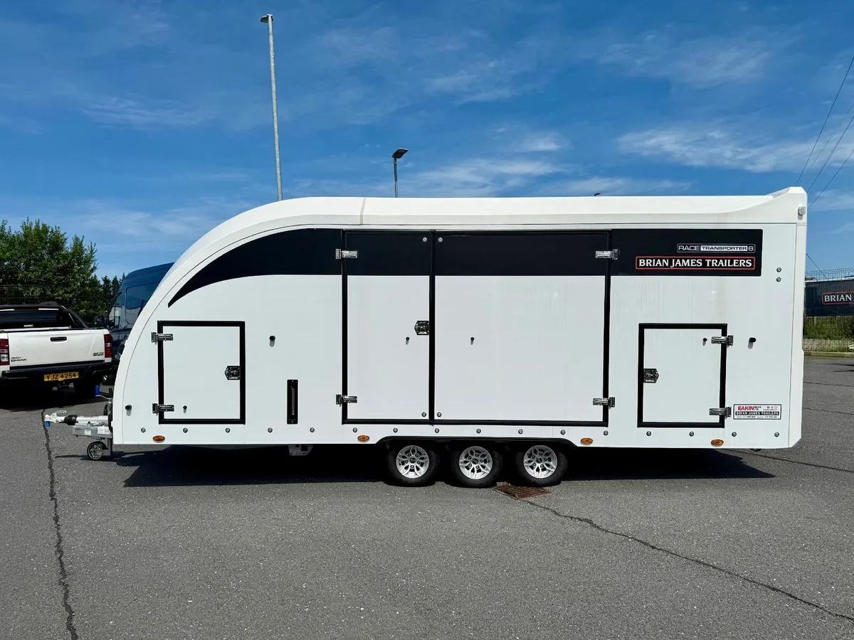 Brian James Race Transporter 6 (5.5m x 2.35m) - Image 4