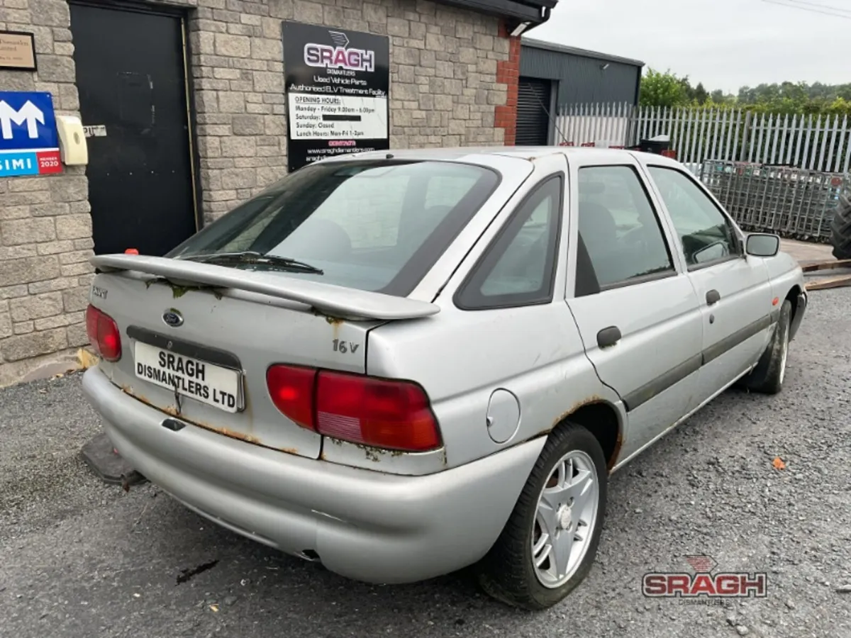 2000 FORD ESCORT 1.6 16v Finesse - Image 3