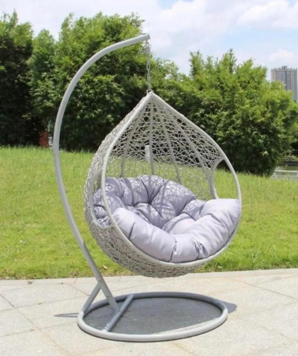 Egg Chair Brand New - Image 2