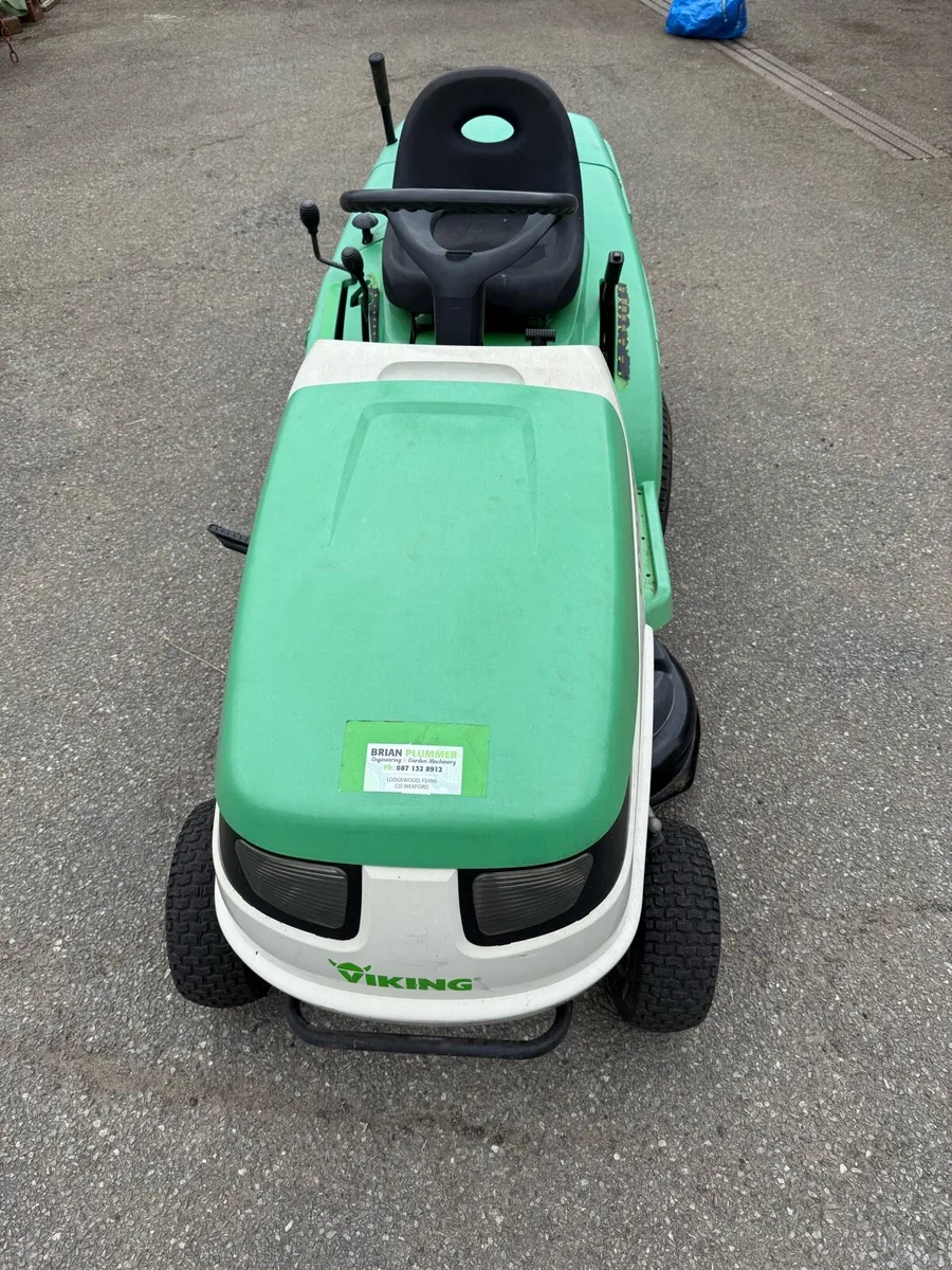 Ride on Lawnmower - Image 3